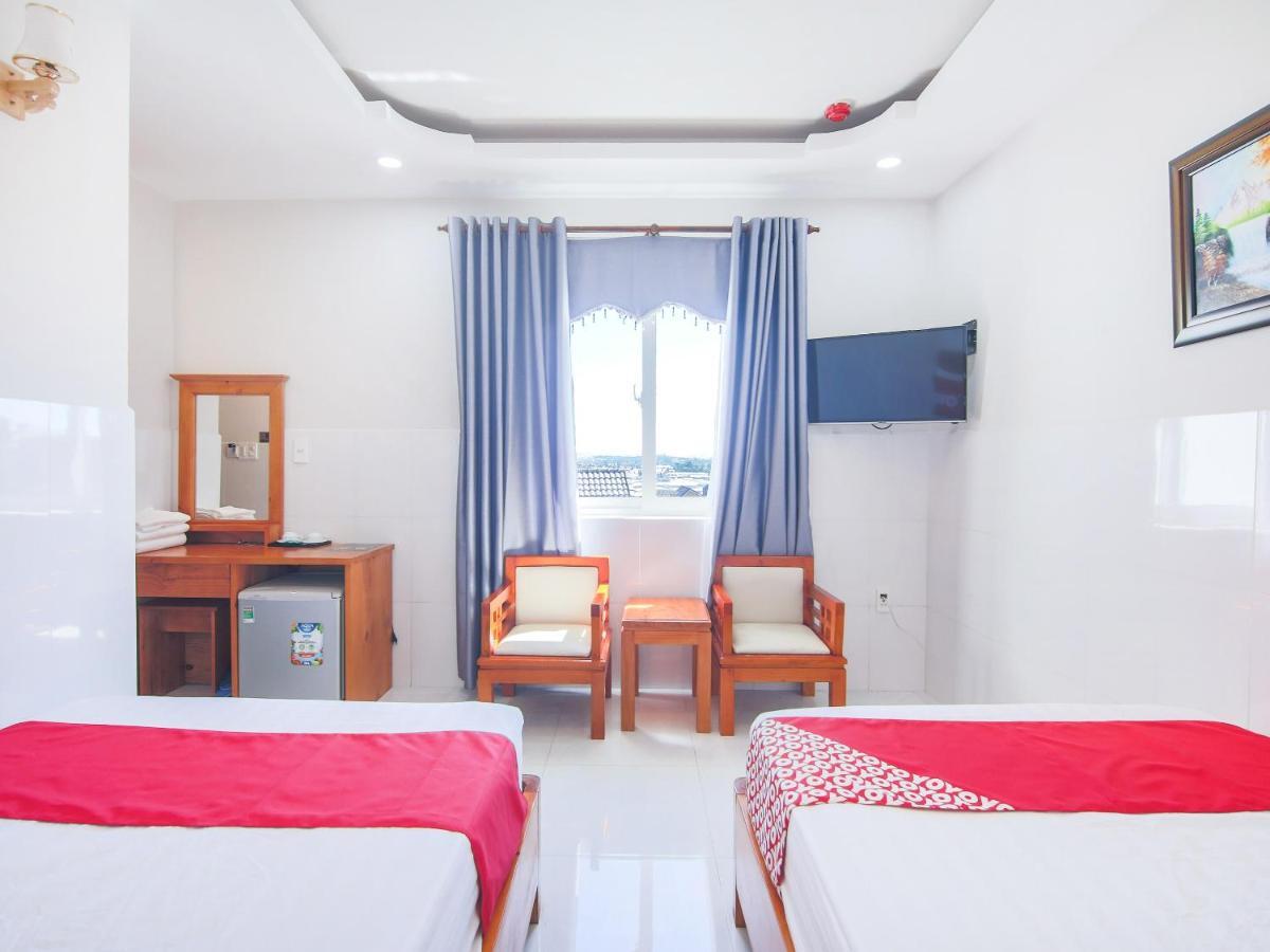 Oyo 685 Lien Viet Hotel Dalat Bagian luar foto